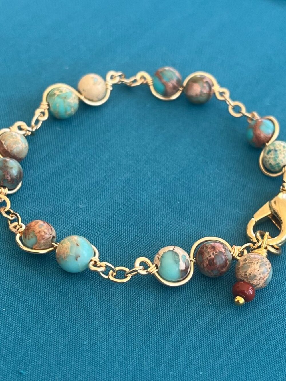 Auqu Terra Jasper Wire Wrapped Beaded Bracelet | Artisan Handmade - Picture 2 of 5